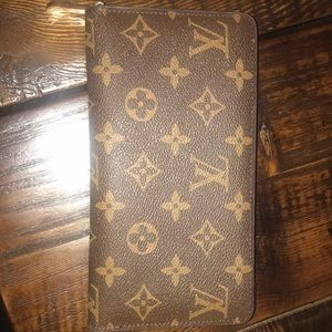 Louis Vuitton wallet